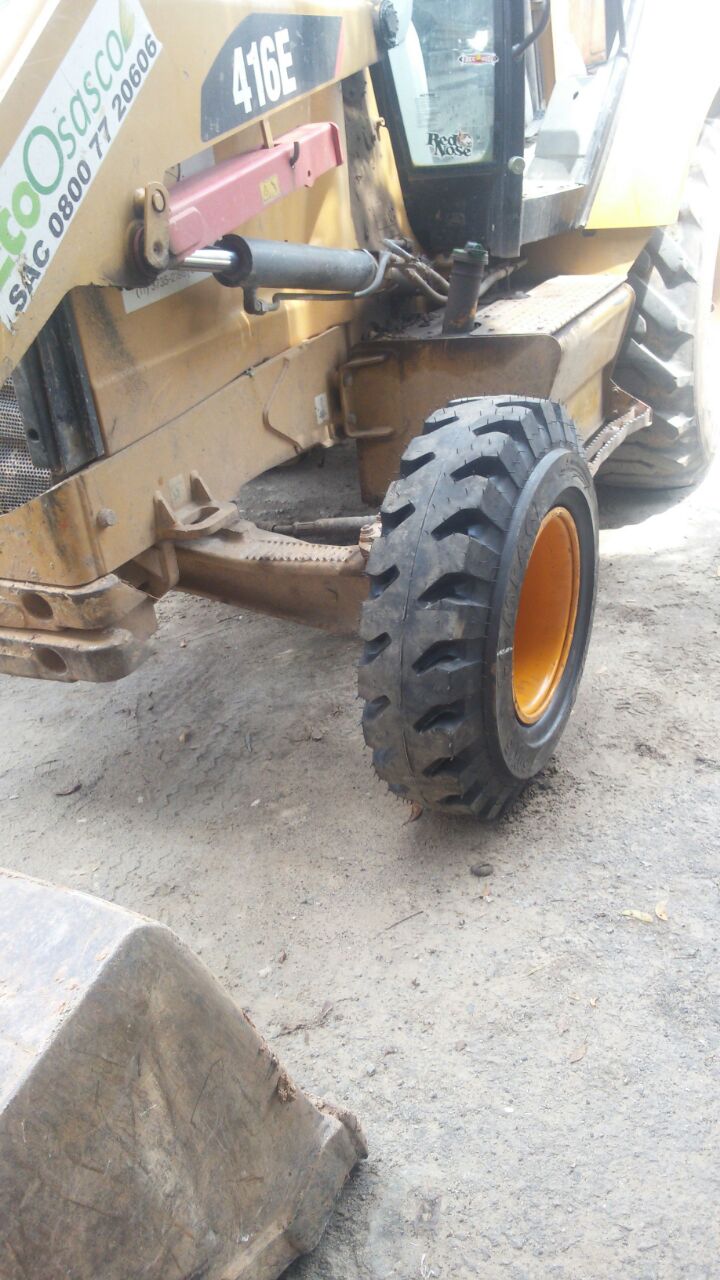 10×16,5 (7.50×15) COMPACT – CAT 416E 4×2 (1)